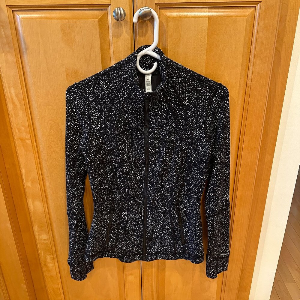 Lululemon Define Jacket Womens Size 6 Black / White